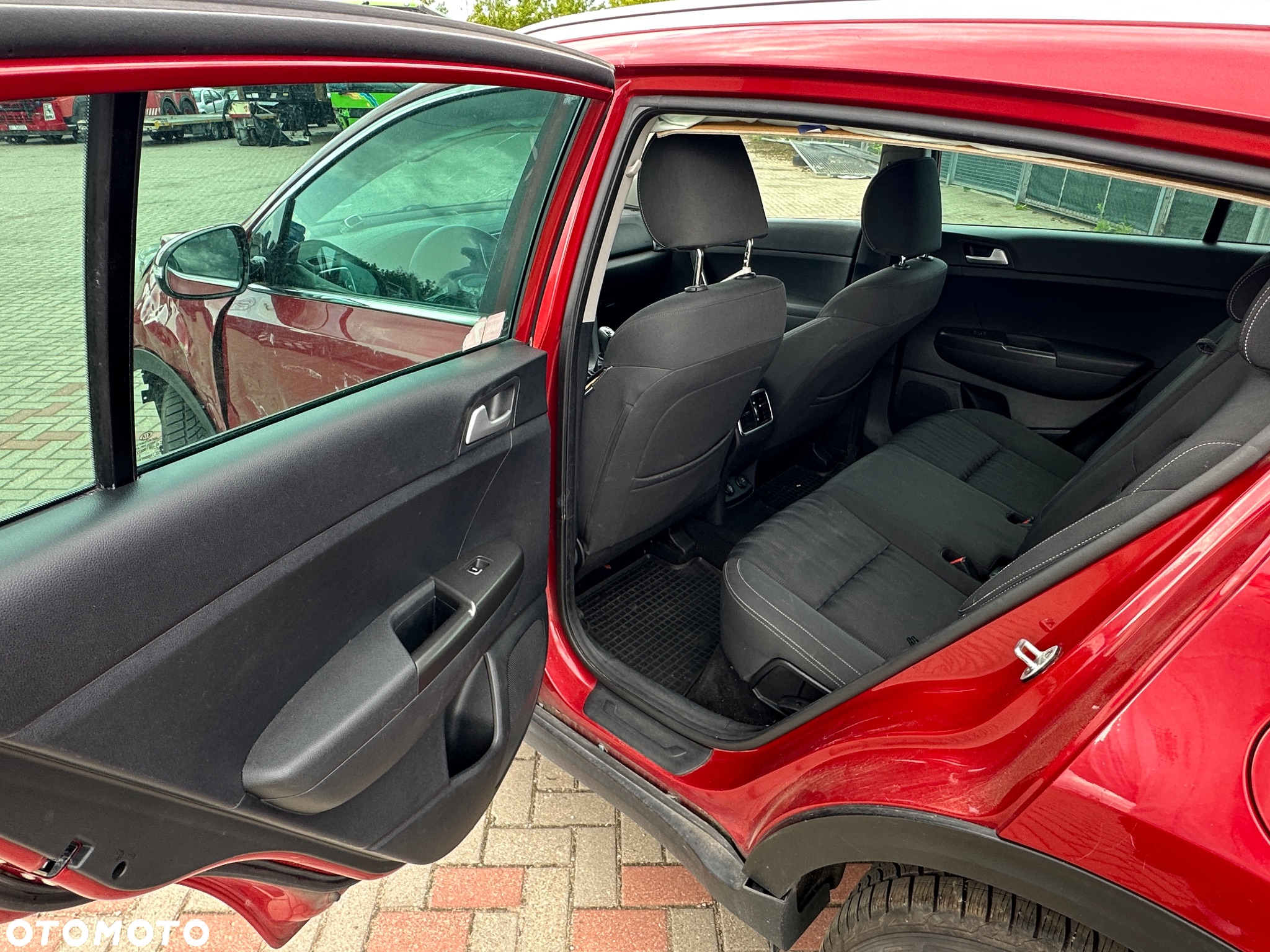 Kia Sportage 1.6 GDI 2WD Attract - 14