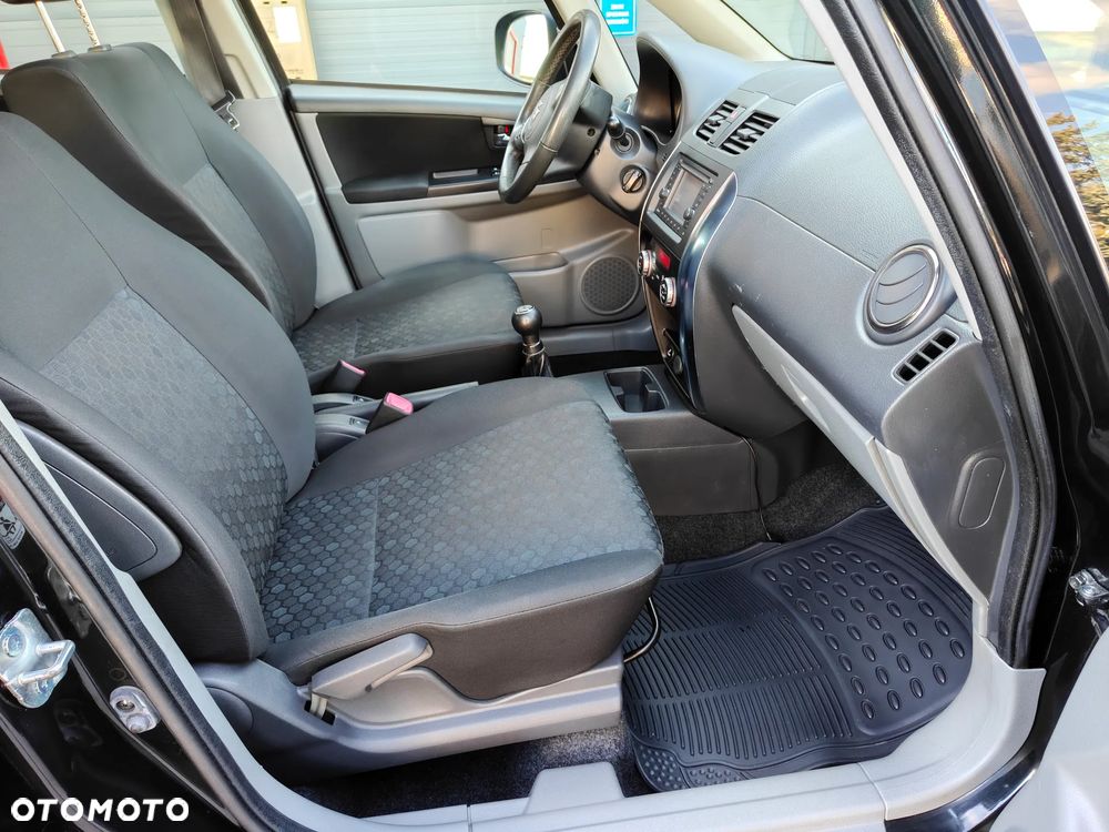 Suzuki SX4 1.6 VVT 4x2 Comfort - 19