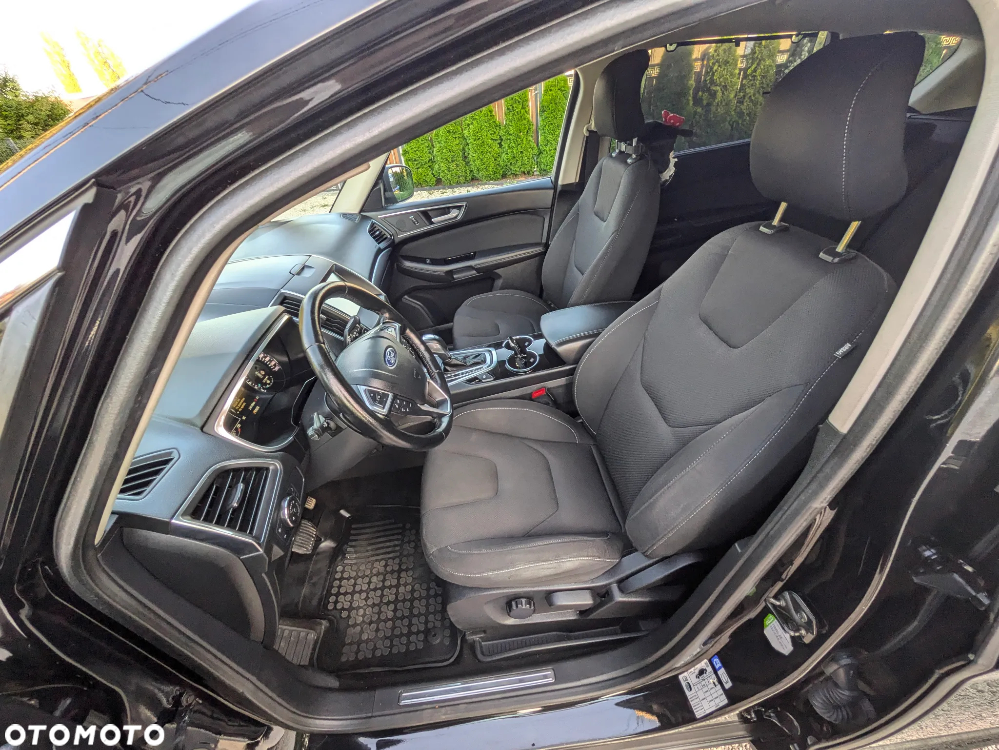Ford S-Max - 18