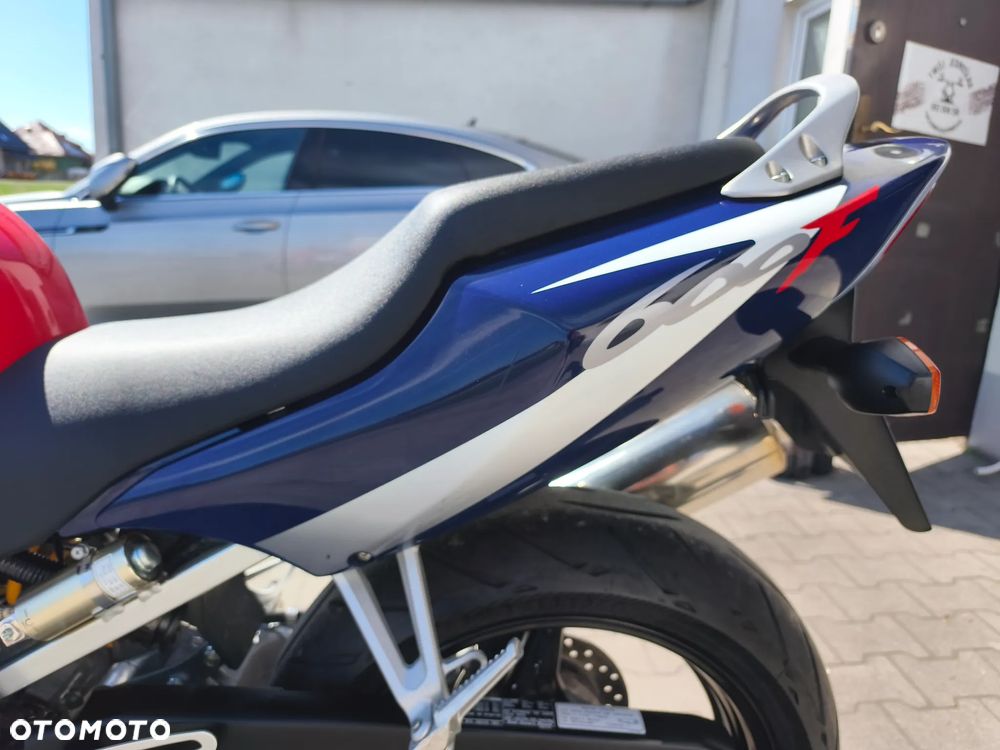 Honda CBR - 14