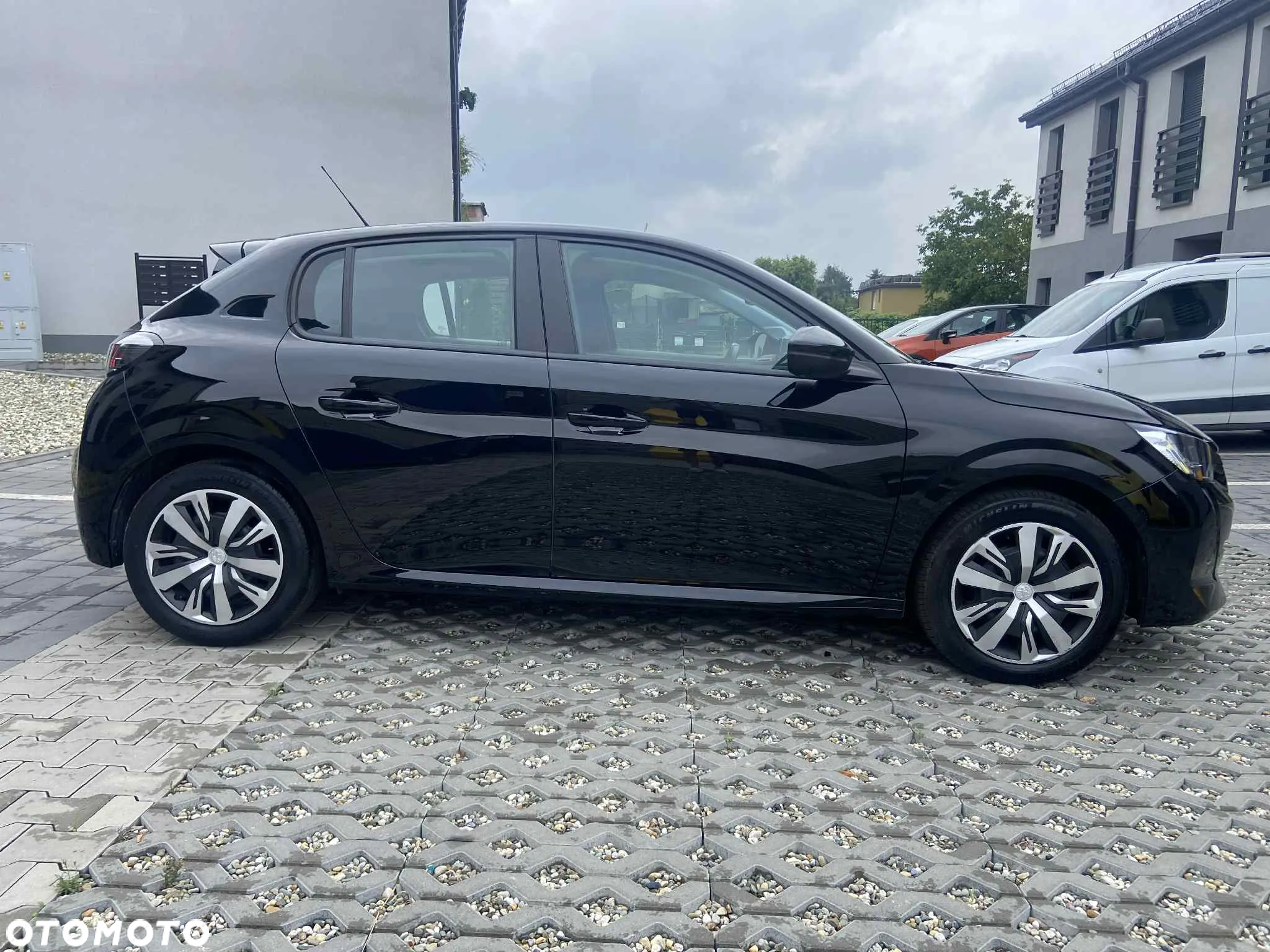 Peugeot 208 PureTech 100 GT Pack - 2