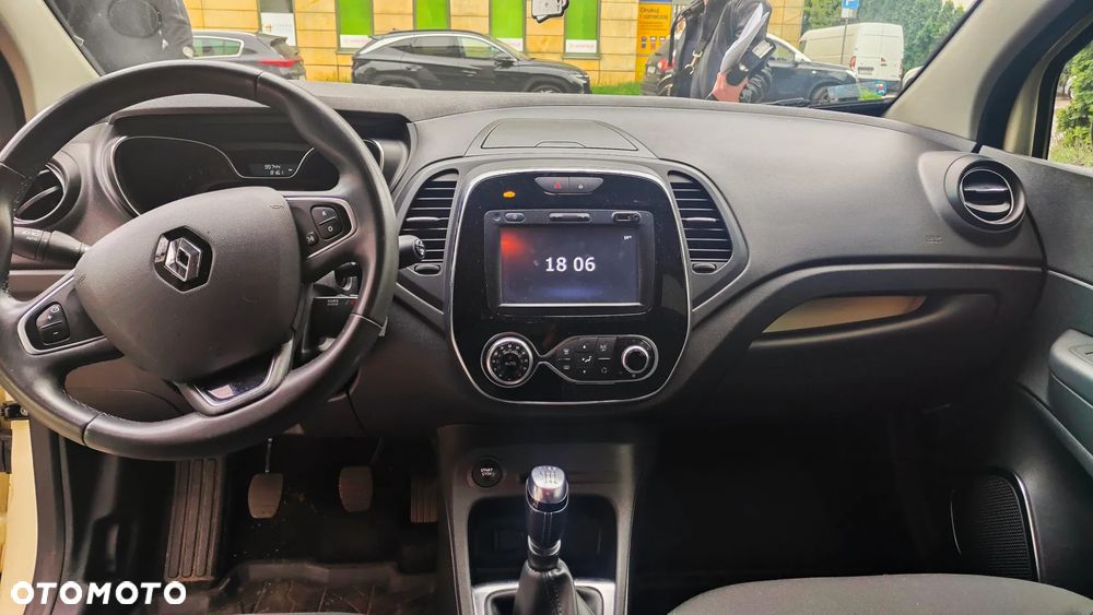 Renault Captur 1.2 Energy TCe Limited - 10