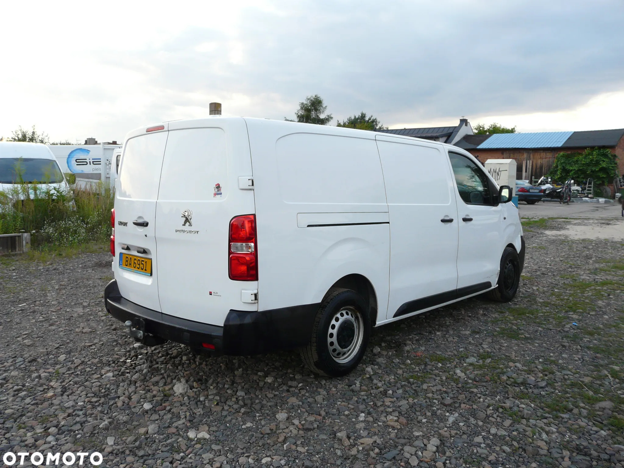 Peugeot Expert - 4
