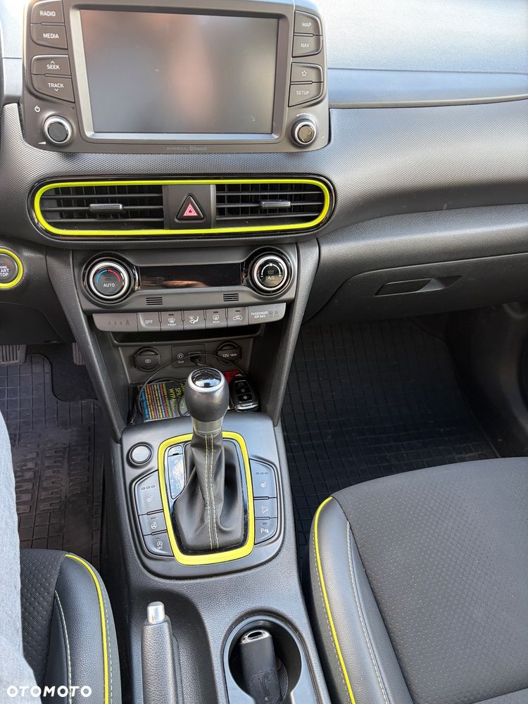 Hyundai Kona 1.6 T-GDI Style DCT - 11