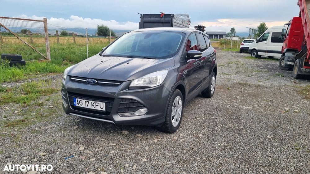 Ford Kuga 2.0 TDCi 4WD Powershift Titanium - 1
