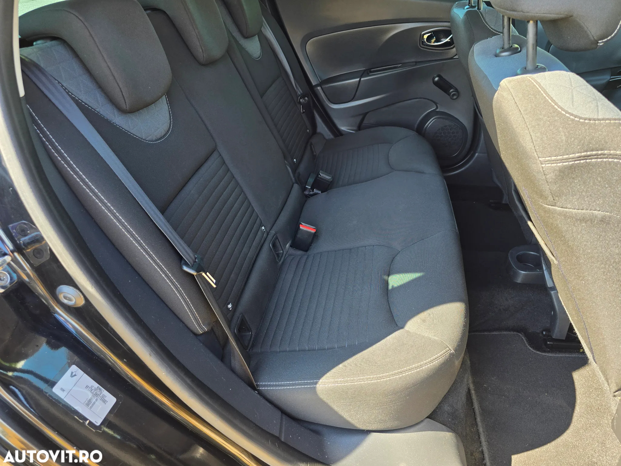 Renault Clio Energy dCi 90 Start & Stop Luxe - 12