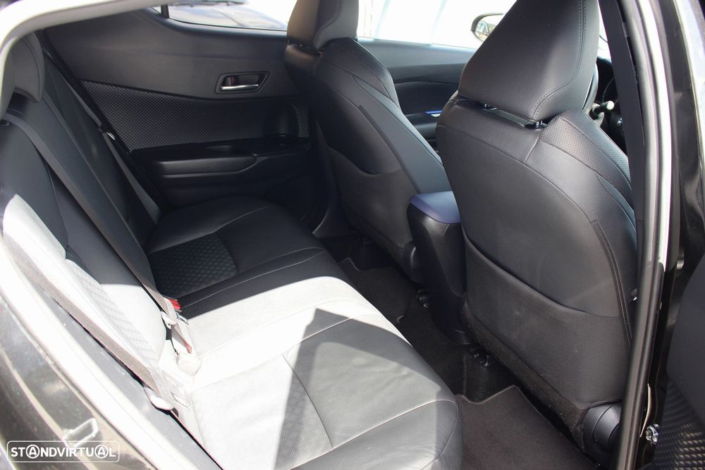 Toyota C-HR 2.0 Hybrid Lounge - 42