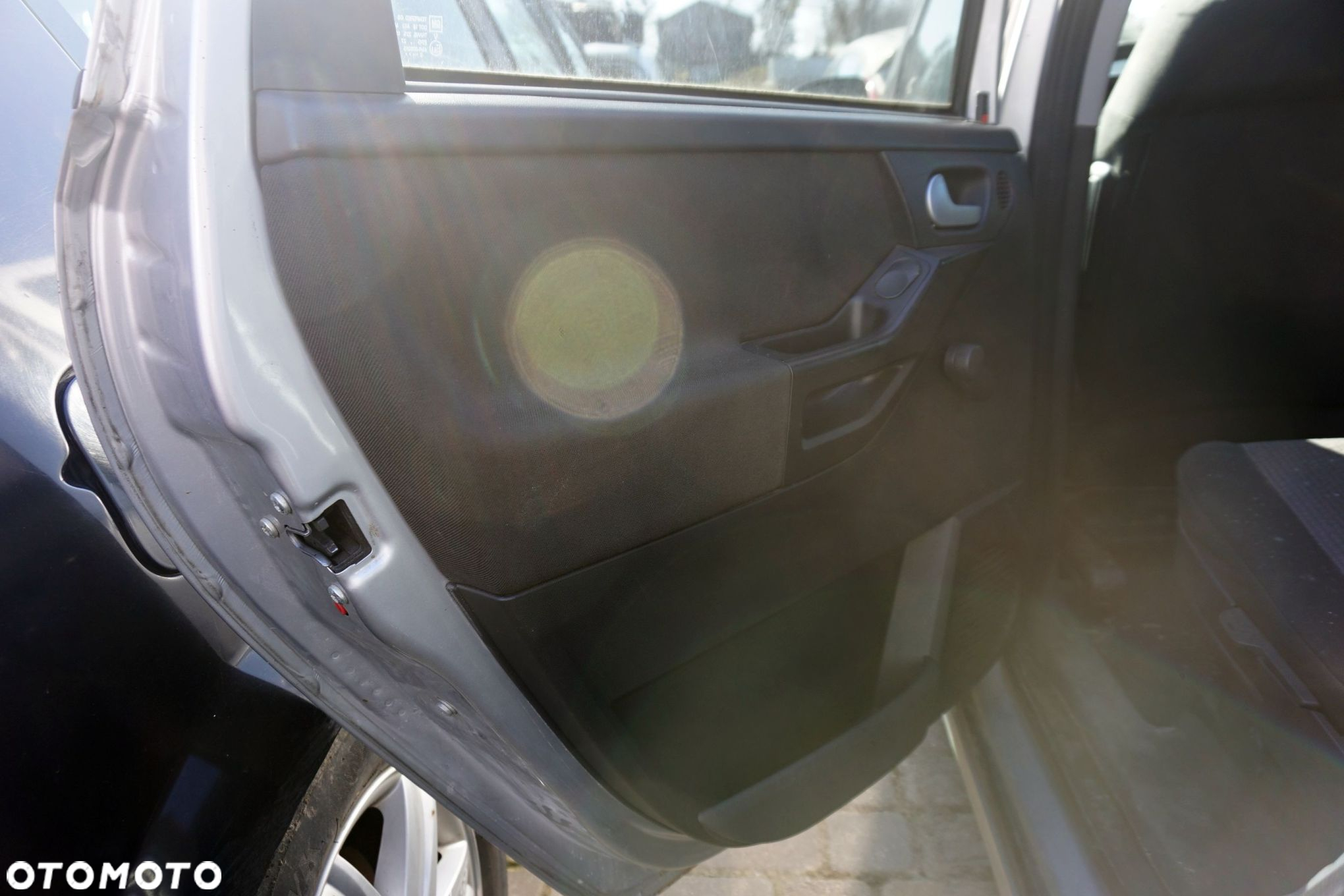 DRZWI TYLNE LEWE MERIVA A Z157  SREBRNY OPEL 2003-2005 - 8