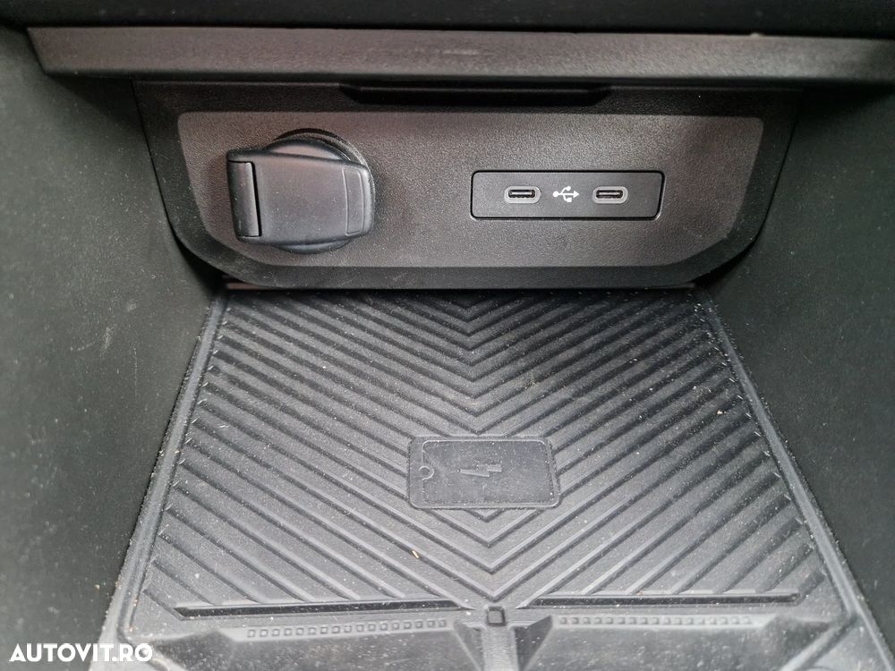 Dacia Duster HEV 140 Journey - 24