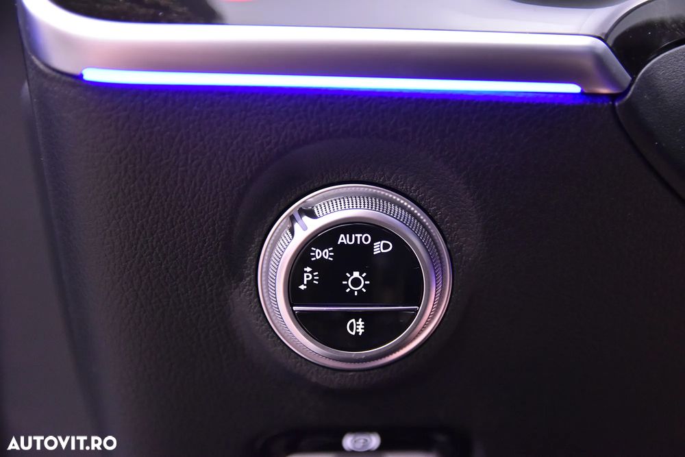 Mercedes-Benz C 300 MHEV 4MATIC - 16