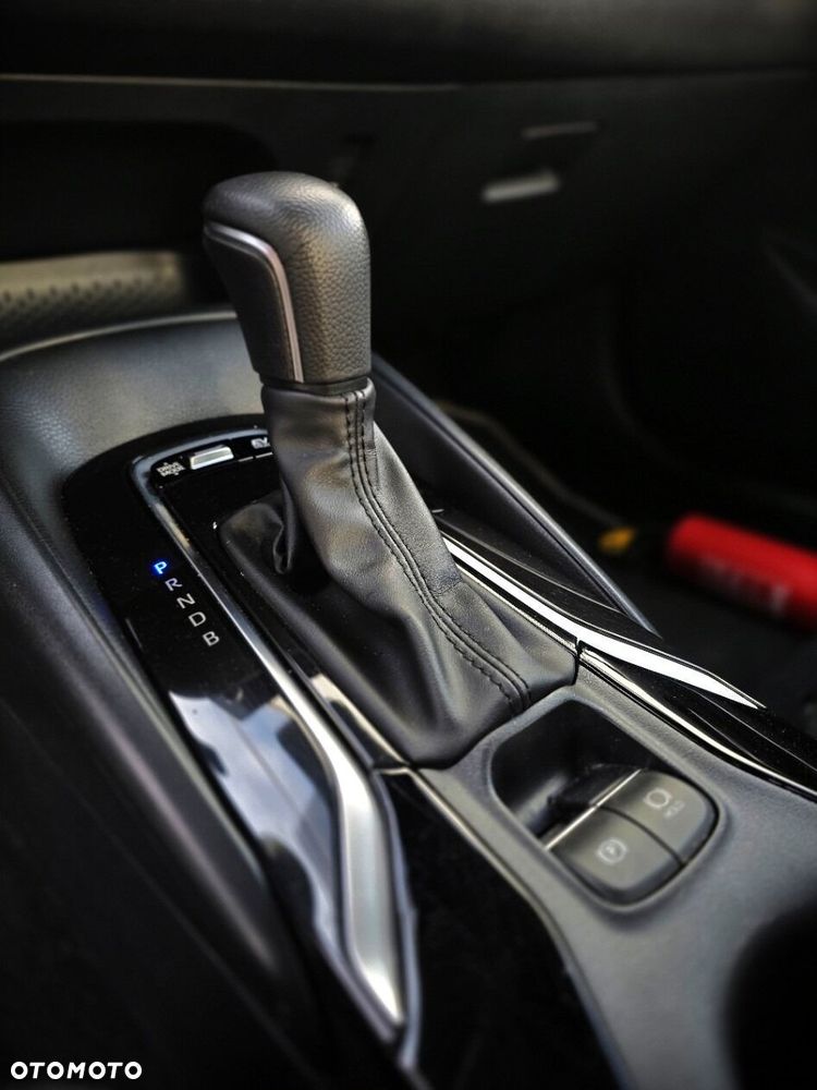 Toyota Corolla 1.8 Hybrid Comfort - 10