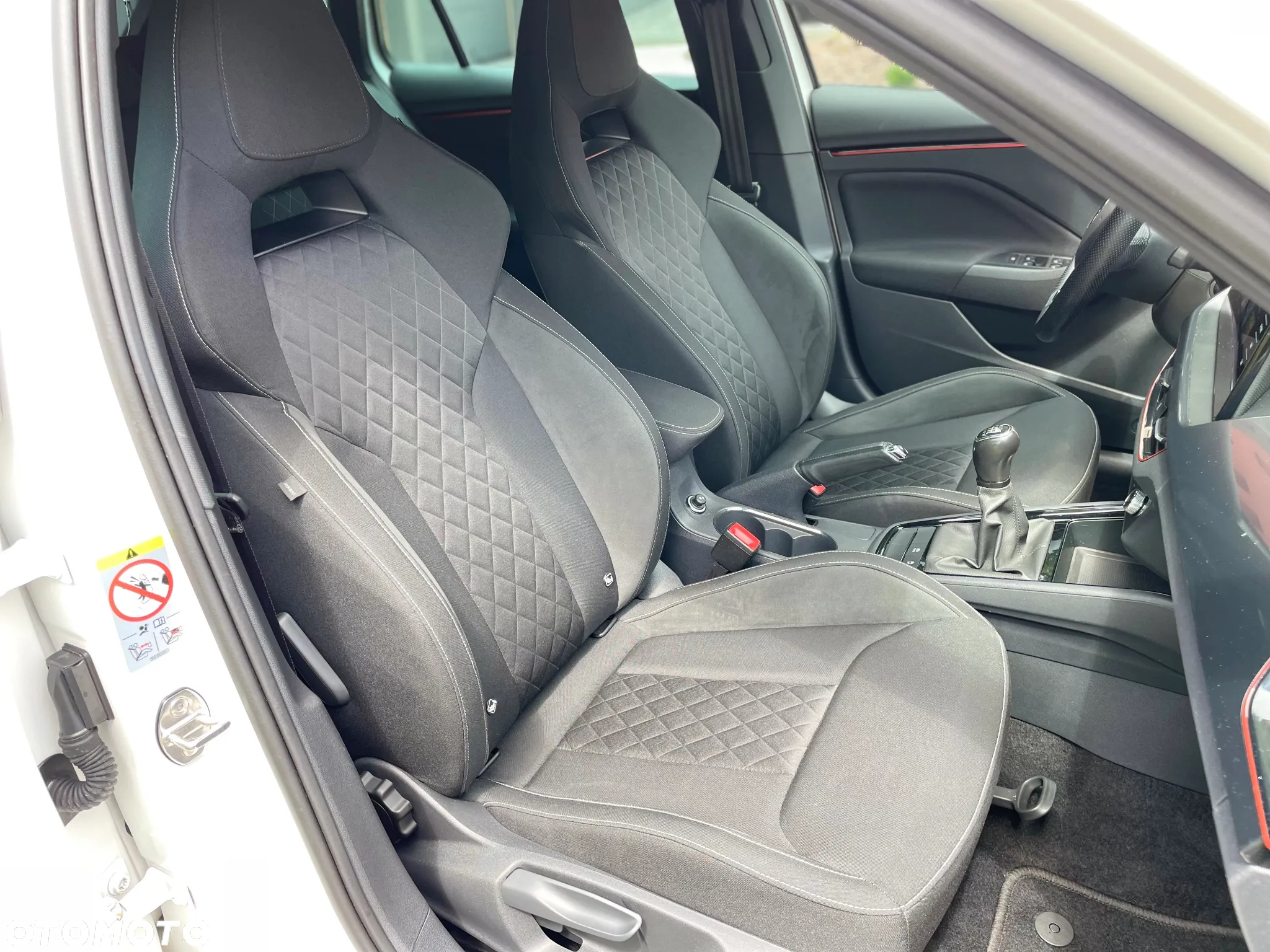 Skoda Scala 1.6 TDI SCR Style - 17