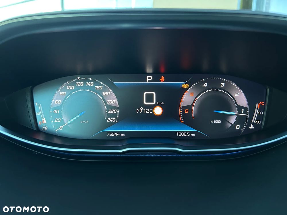 Peugeot 3008 1.5 BlueHDi Allure Pack S&S EAT8 - 26