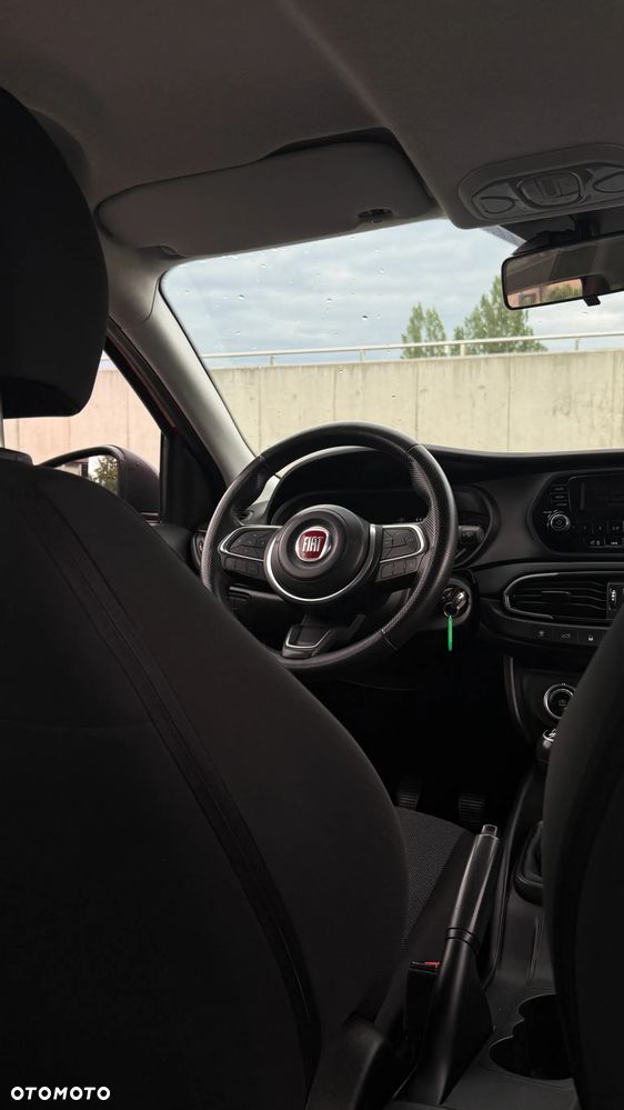 Fiat Tipo 1.4 16v Easy EU6d - 28