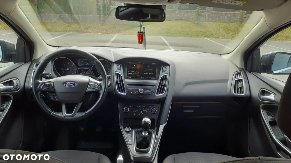 Ford Focus 1.5 TDCi Titanium - 17