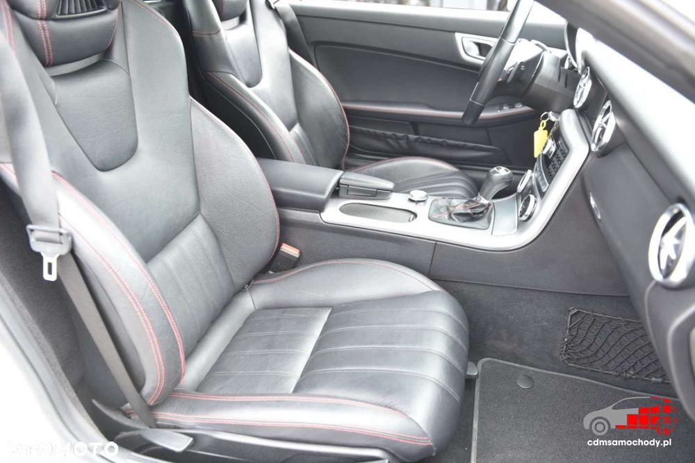 Mercedes-Benz SLK - 22