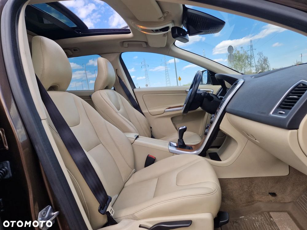 Volvo XC 60 D4 Drive-E Summum - 19