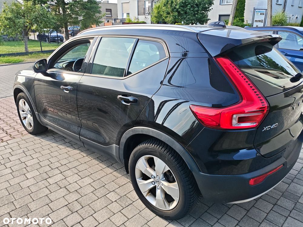 Volvo XC 40 D3 Momentum Pro - 5