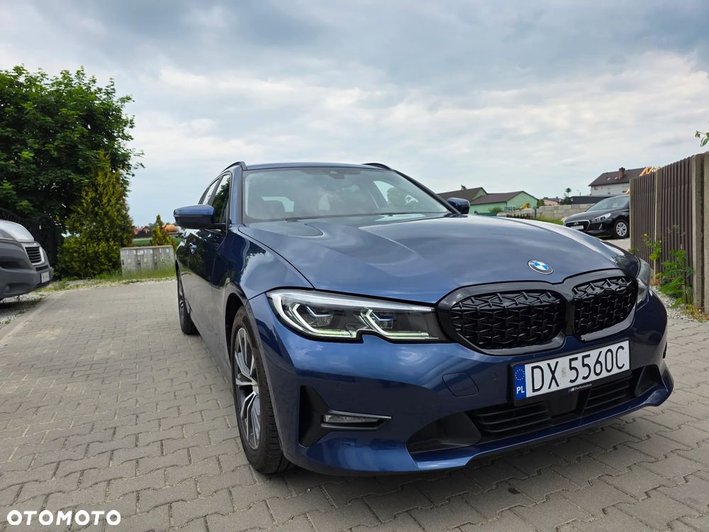 BMW Seria 3 318d mHEV M Sport - 11