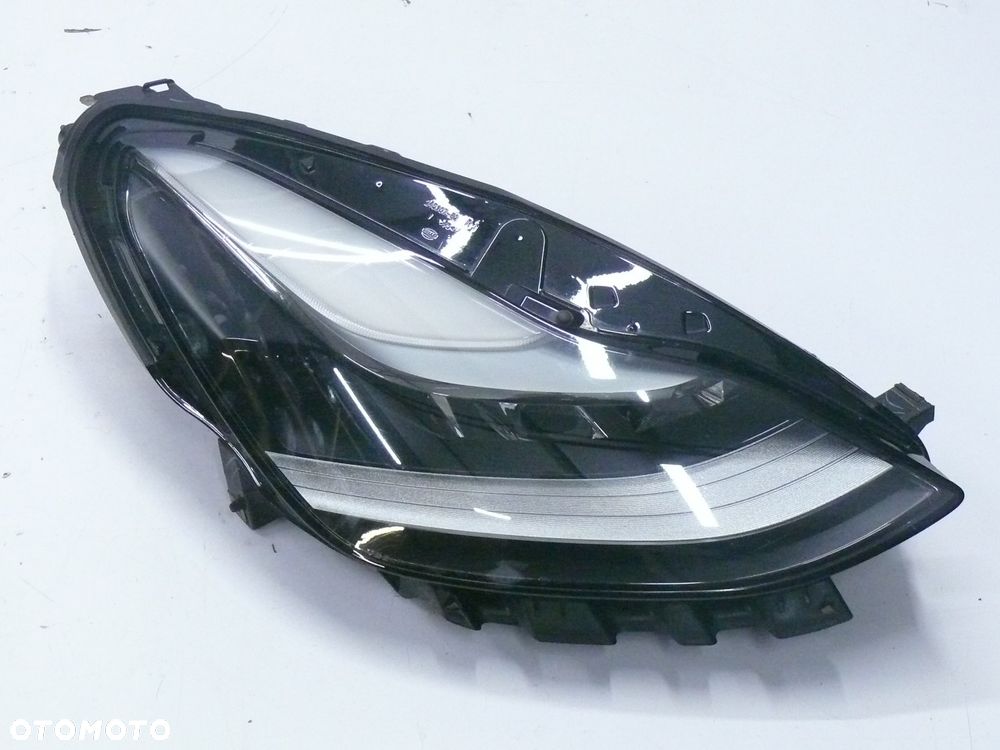 LAMPA PRZEDNIA PRAWA TESLA III 3 Y 2021 2024 LIFT LED FULL - 1