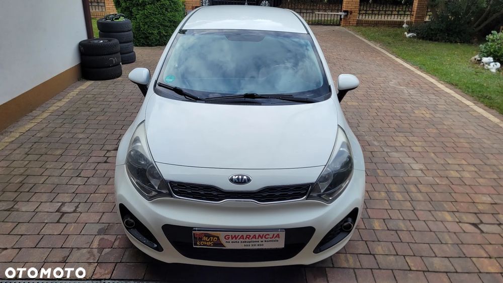 Kia Rio 1.4 Dream Team Edition - 40