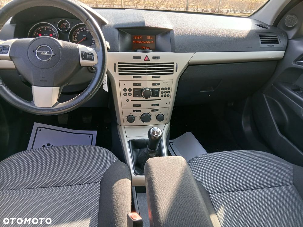 Opel Astra 1.6 Style - 10