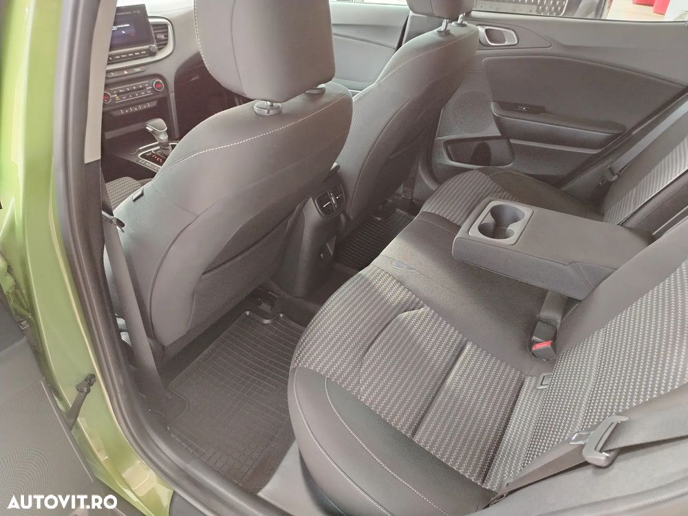 Kia XCeed 1.5 T-GDI 7DCT City - 10