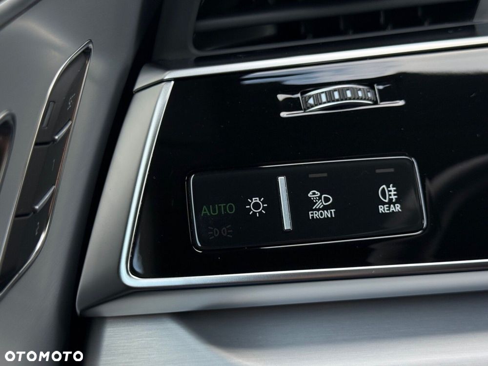 Audi Q8 - 19