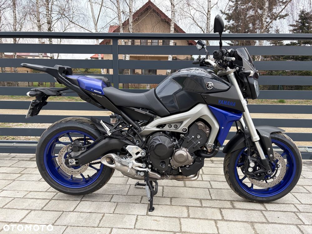 Yamaha MT - 8