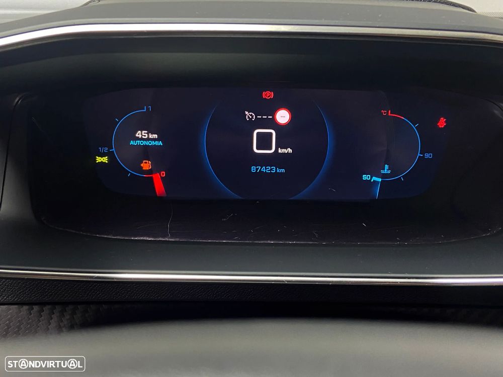 Peugeot 2008 1.2 PureTech Allure Pack - 14