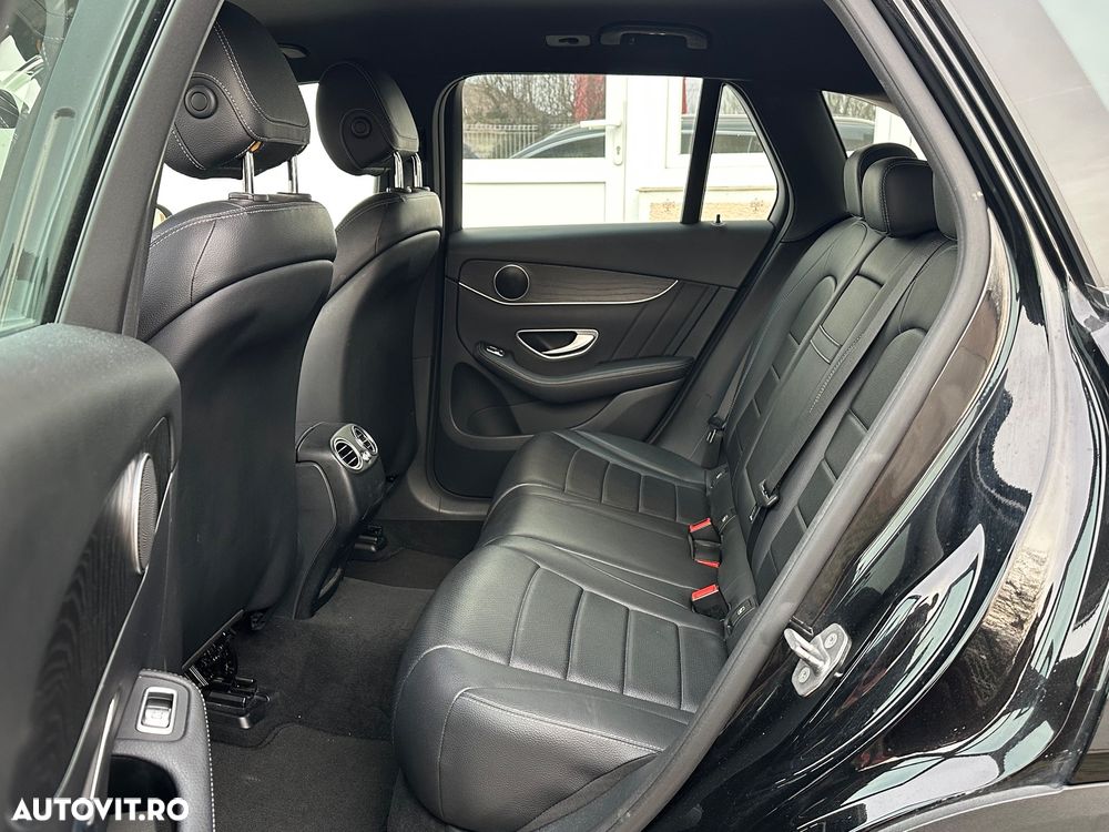 Mercedes-Benz GLC - 11