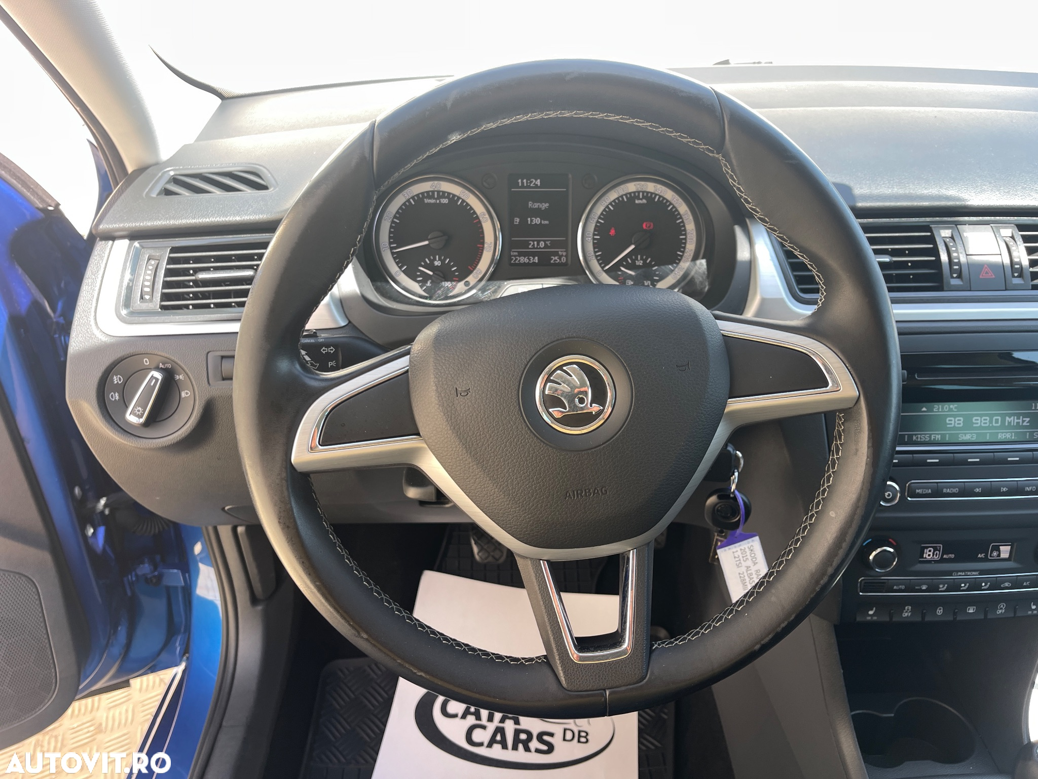 Skoda RAPID 1.2 TSI Ambition - 37