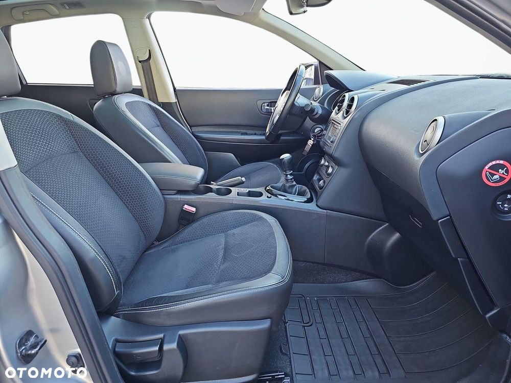 Nissan Qashqai - 15
