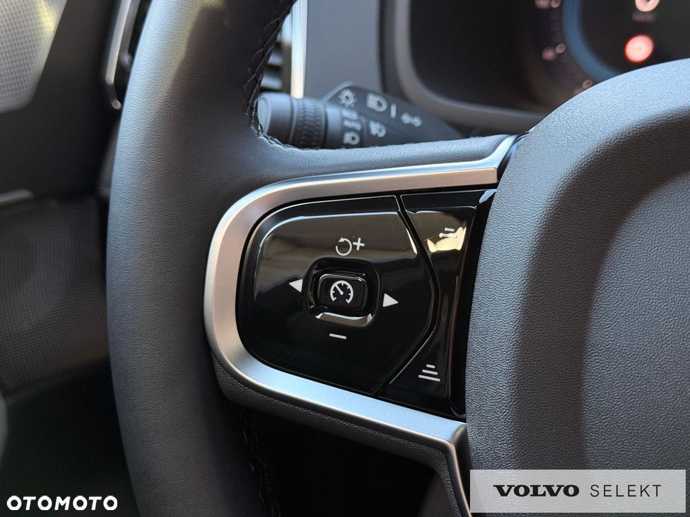 Volvo XC 90 - 24