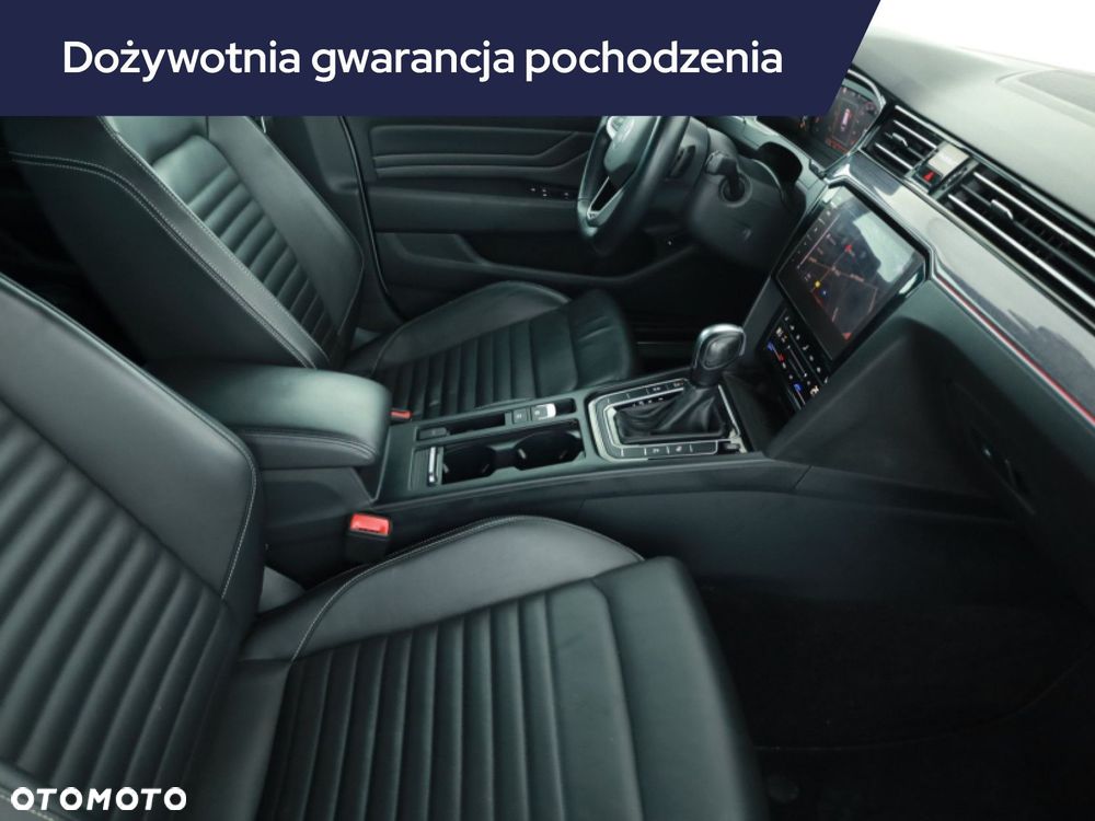 Volkswagen Passat Variant - 9