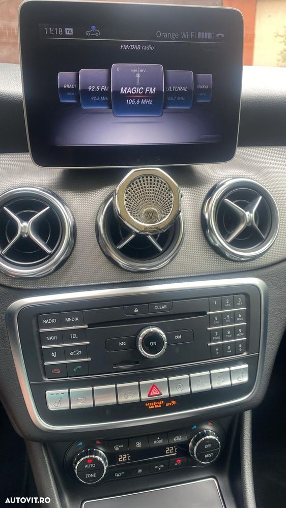 Mercedes-Benz GLA 220 d 4MATIC Aut. - 12