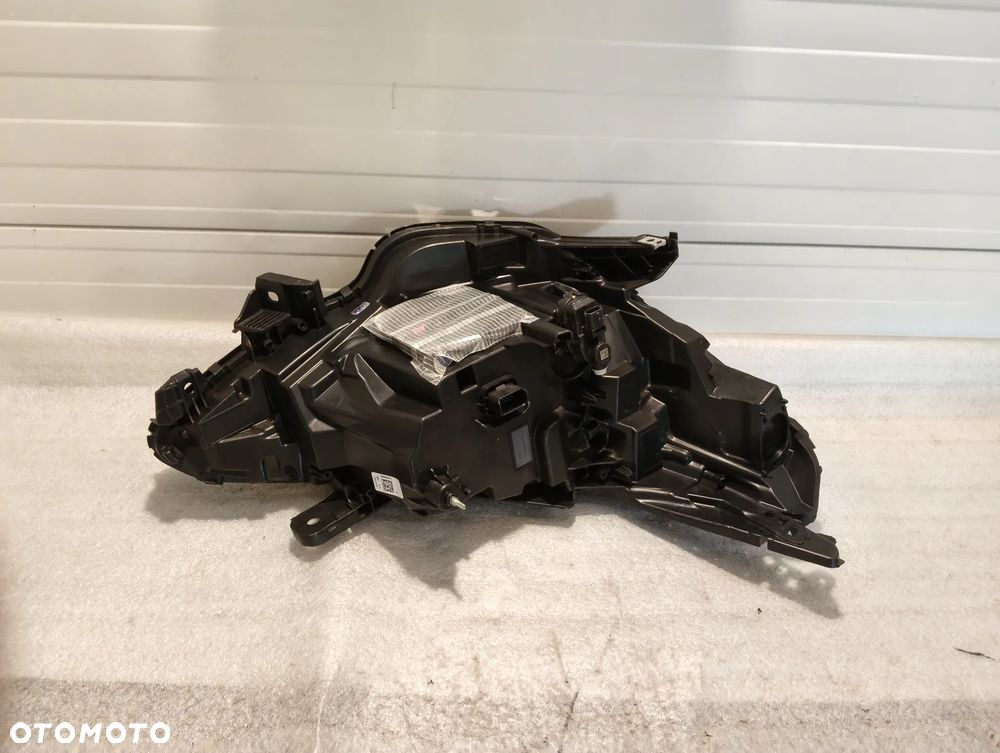 Renault Clio V FULL LED KRÓTKI LED CIEMNY ŚRODEK STRONA LEWA 260609987R - 6