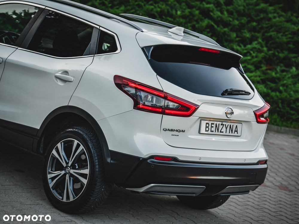 Nissan Qashqai 1.2 DIG-T N-Vision - 19