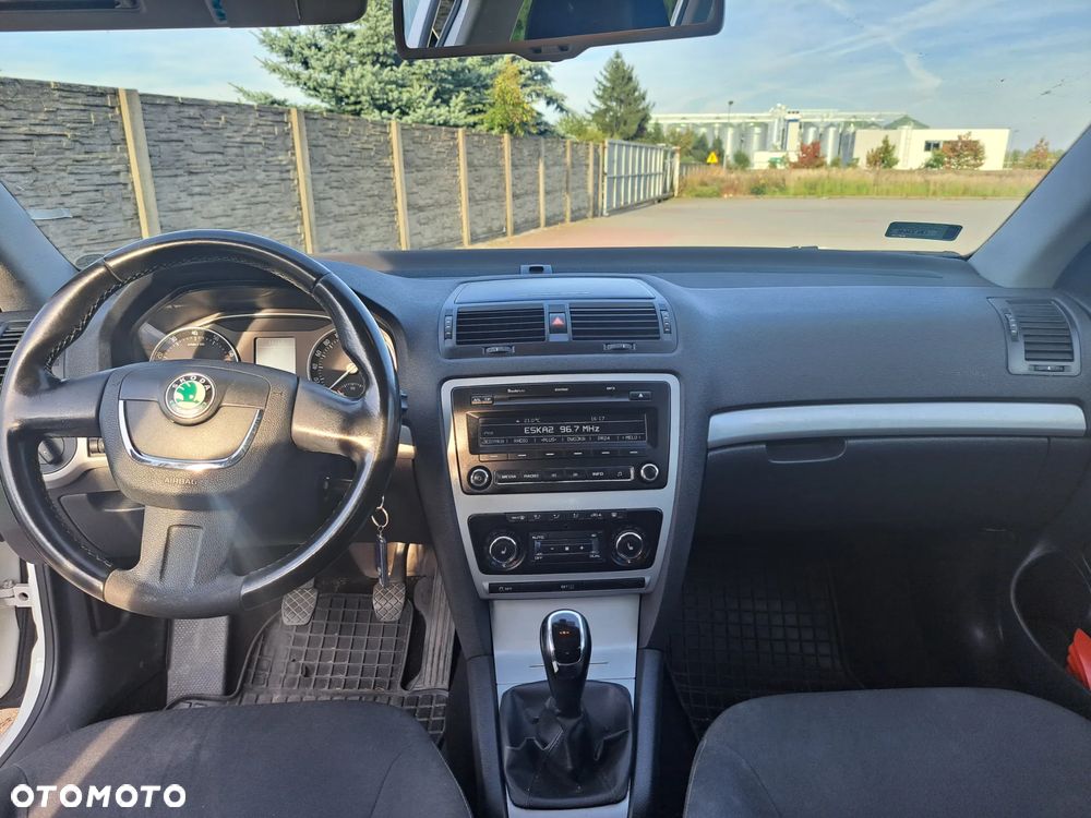 Skoda Octavia - 4