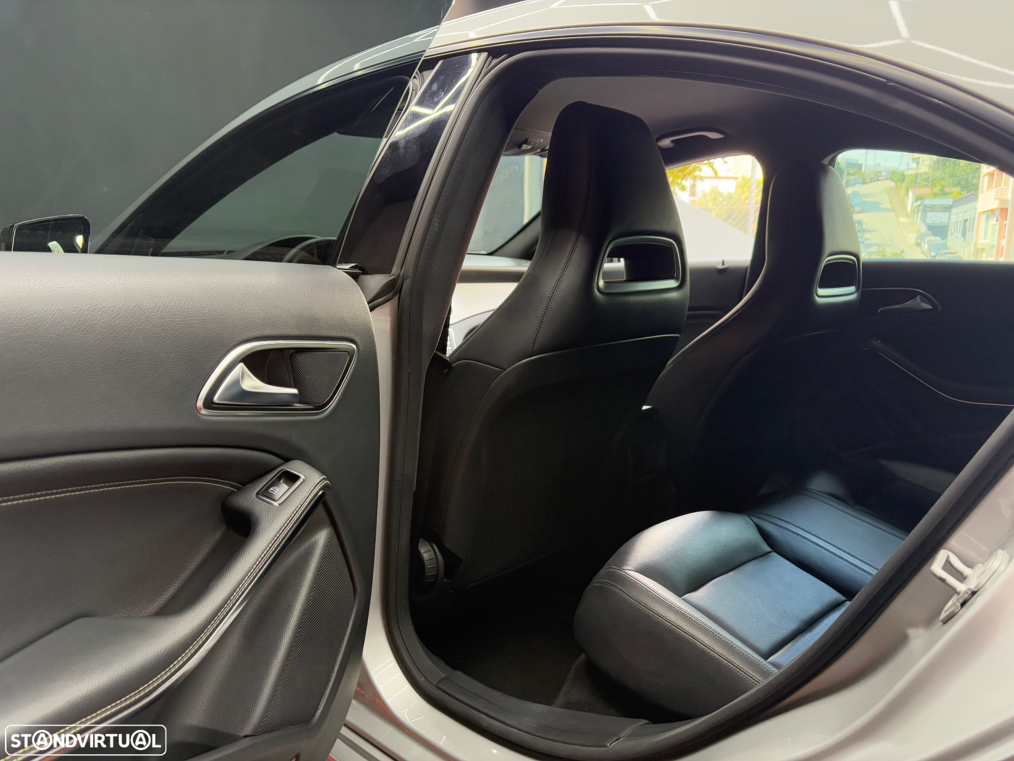 Mercedes-Benz CLA 200 CDi Aut. - 37