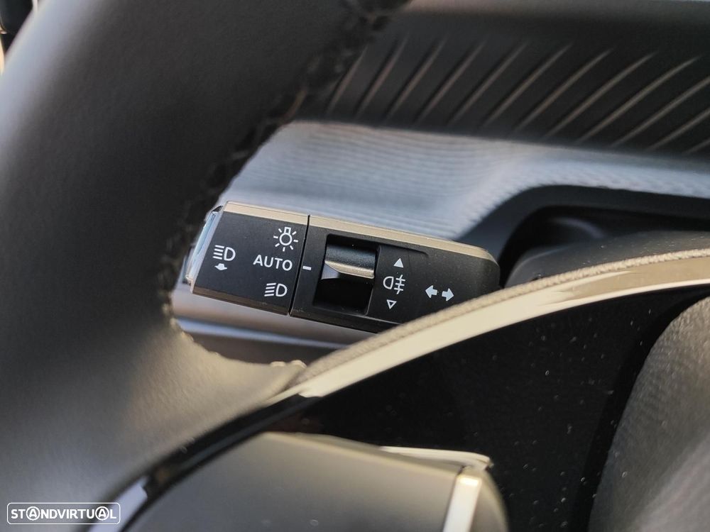 Citroën C3 1.2 Hybrid Max e-DSC6 - 13