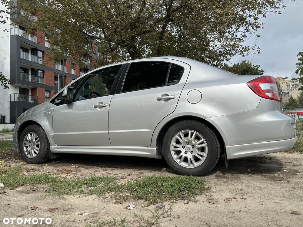 Suzuki SX4 1.6 GS/Premium - 2