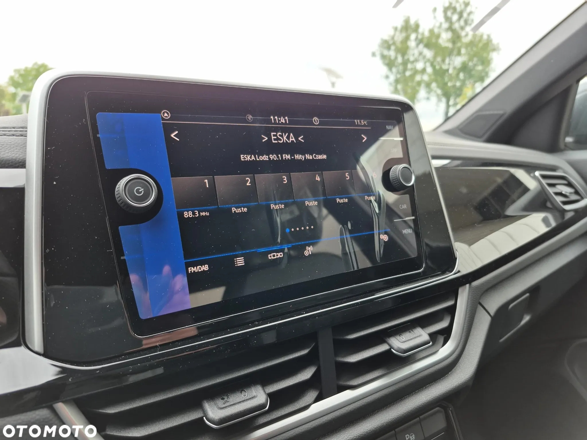 Volkswagen T-Roc - 17