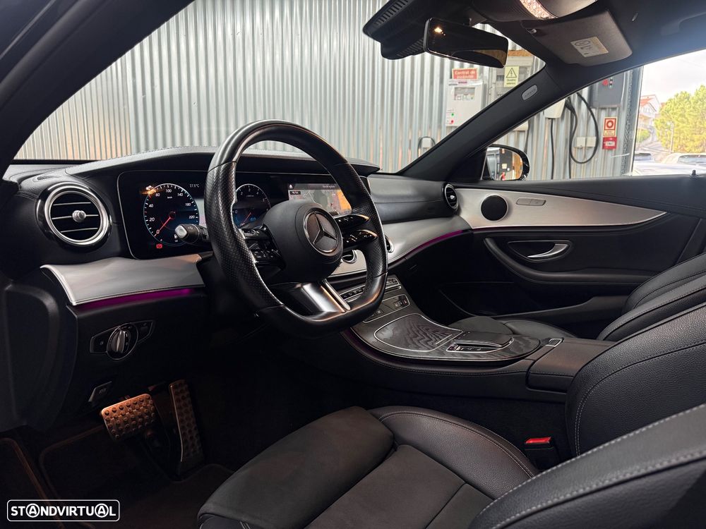 Mercedes-Benz E 300 de AMG Line - 22