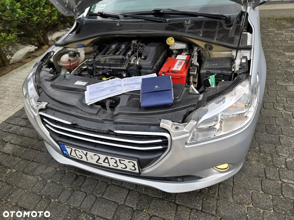 Peugeot 301 1.2 VTi/Pure Tech Allure - 9