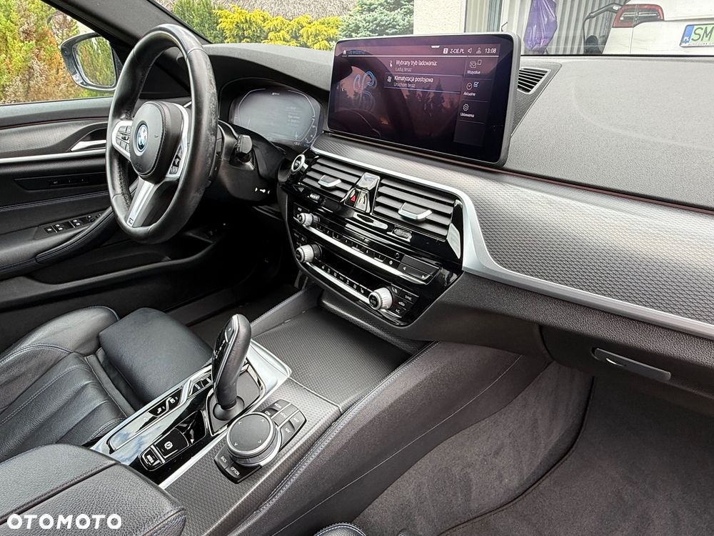 BMW Seria 5 530e M Sport sport - 38