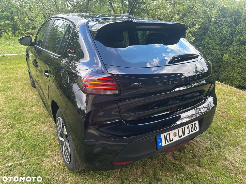 Peugeot 208 1.2 PureTech Allure S&S - 12