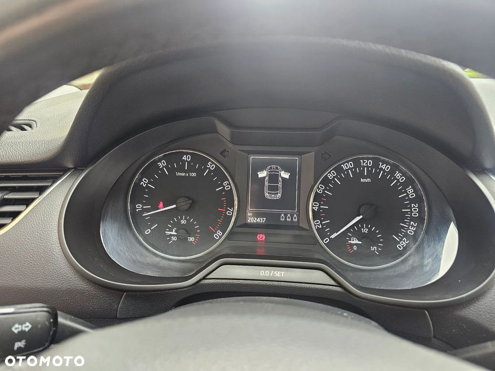 Skoda Octavia 1.4 TSI Ambition - 9