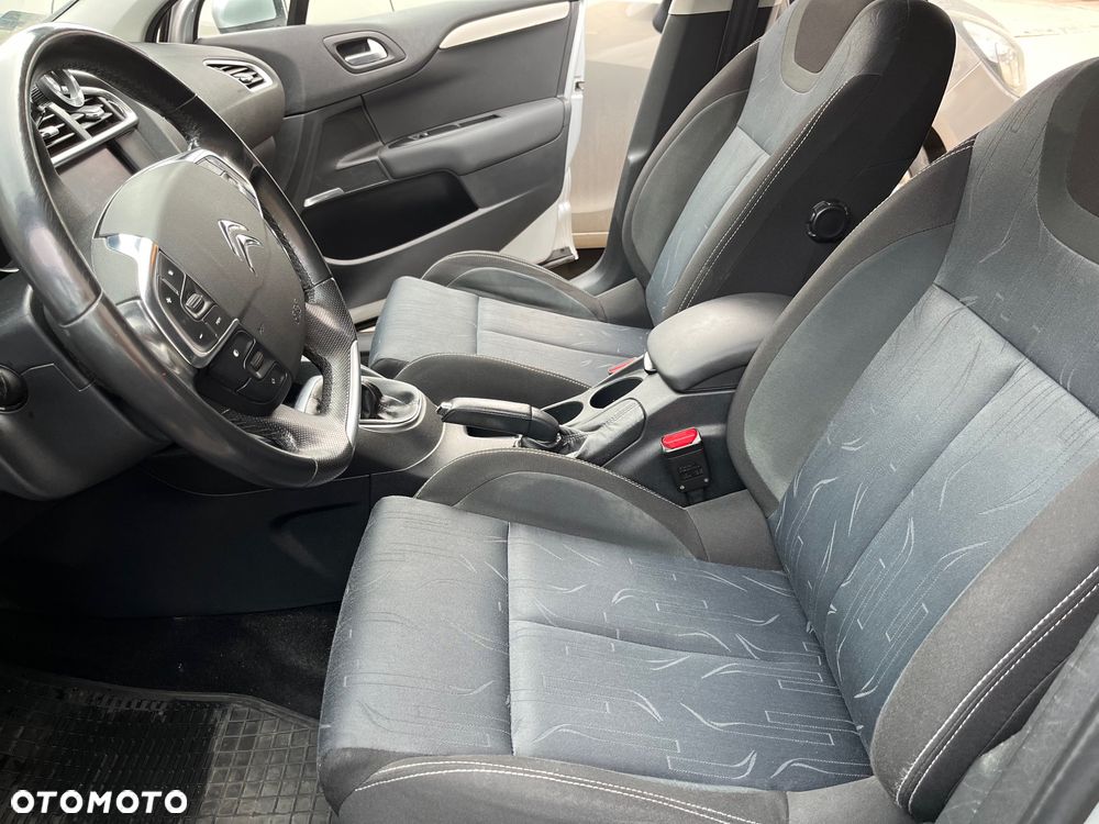 Citroën C4 1.6 HDi Seduction - 13