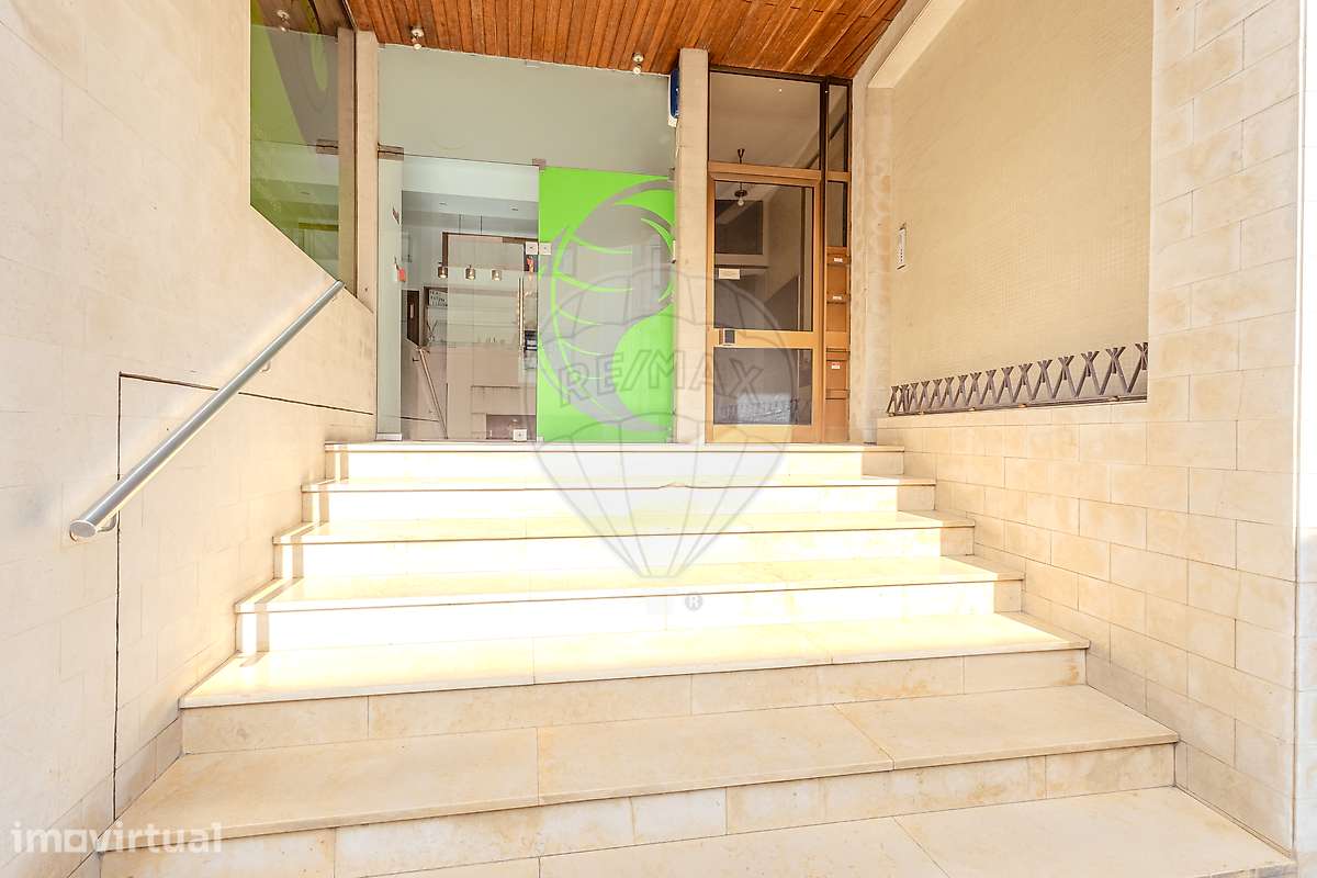Apartamento T3 para arrendamento - Grande imagem: 2/21